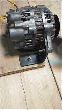 DIY How to Generate 220V Free Energy From Car Alternator and Transformer