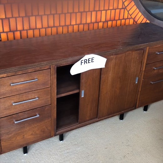 445K views · 2.3K reactions | Flip a thrift store credenza into this brilliant bedroom furniture idea! | DIY with Hometalk | Facebook