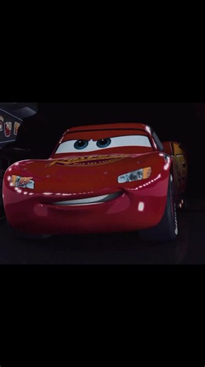 McQueen racing leader toy review — Cars 2 collectible