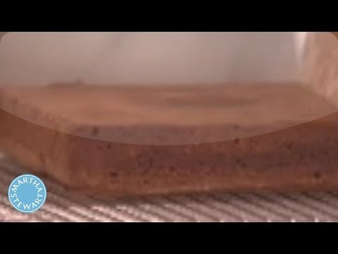 A Trick for No-Stick Brownies - Martha Stewart