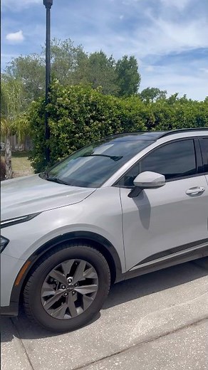 70% Ceramic tint? What’s is it? #tints #ceramictint #blackout #tinting #windowtinting #kia