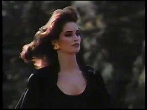 Final Net feat Cindy Crawford