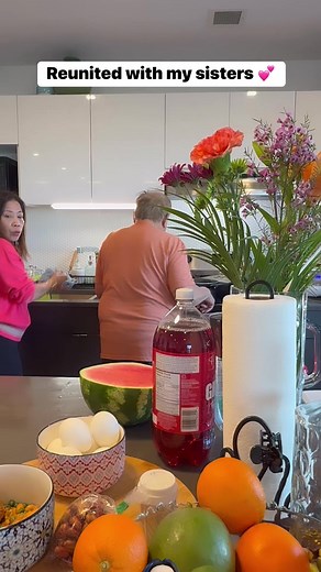 #myfamily #thankful #Reunion2025 #winnipeg #bliss #gettogether Mely Sernadilla Amy Romero Olym Andasan | Pinay Life In America Lindt Swiss