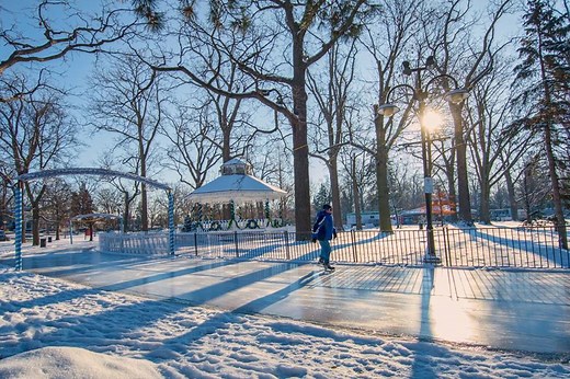 25 Coolest Outdoor Ice Skating Trails in Ontario - 2025/26 Season Hours and Fees