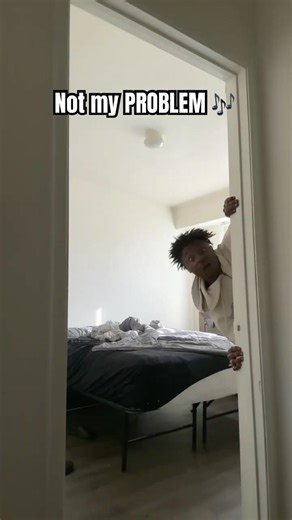 Chat what you doing is this was you ? 😐👊😂 #music #fypシ #problem #comedy #meme #extra #new #video