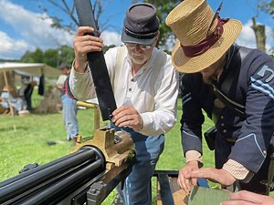 Gatling gun fires off interest at Historic Hanna's Town Civil War event