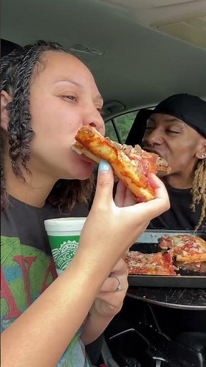 Is Motor City Pizza Co. THE BEST Store Bought Deep Dish Pizza?