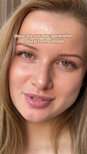 The most natural honey-toning lenses according to the Loumi girls: Breeze Hazel 👁️💅🏼✨ Yes — the entire Breeze collection recreates the pattern of a real human iris, so they’re impossible to tell apart from natural eyes! Available in: blue, gray, green, honey as always, at loumirage.co.uk ♡. ݁₊ ⊹