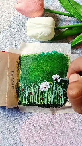 19 reactions · 38 shares | Easy Daisey Flower Painting ✨Follow, Like and Share❤️ #art #artist #acrylicpainting #easyart #beginnerart #painting #drawing #tutorial #viralreelsシ #fbreelsvideo #flowers #artwork #artlovers #fypシ #fypviralシ #aesthetic #creative #satisfying #reelsfypシ #reelschallenge | Limo's Art | Facebook