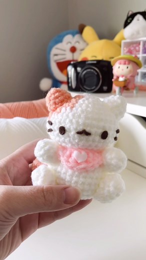 Adorable Crochet Kitty Kat Amigurumi Pattern