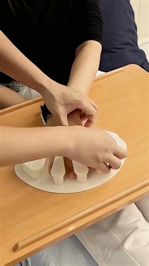 🔥Finger Separator Training Tool – Improve Finger Strength & Flexibility #3502 ‪@sovorsgadget‬