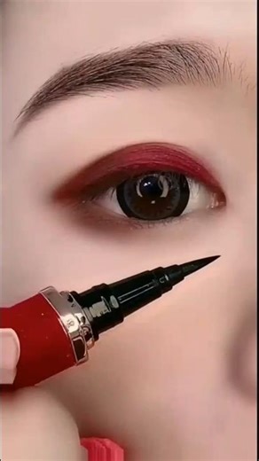 amazing eyeliner hacks | quick eyeliner tricks #makeup , #eyeliner ,#eyemakeup