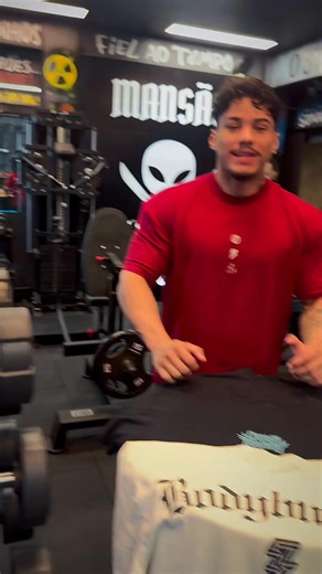 95K views | ATÉ R$85,00 OFF + FRETE GRÁTIS SÓ ATÉ 23:59H DE HOJE! DIA DO CLIENTE CROWN!  Os bodybuilders do Brasil já garantiram as peças mais estilosas e confortáveis para o treino! E você?  Desconto progressivo para renovar suas peças para sua próxima performance com estilo! Aproveite agora antes que acabe! | Crown Training | Facebook