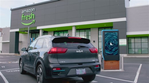 Amazon will shutter one of its Fresh stores in Seattle this weekend. Here's where