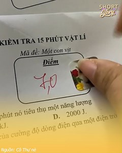 3.1M views · 10K reactions | Khi bạn à Gen Z mà đến tuổi làm cô giáo kiểu 藍 #YeaH1 #video #xuhuong | Short Stories | Facebook