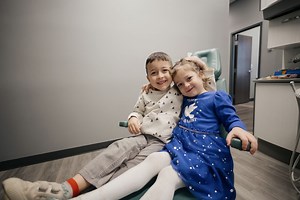 Guidance of Erupting Teeth