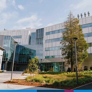 Agilent is thrilled to celebrate the opening of the new Science and Engineering Innovation Center (SEIC) at San Francisco State University. This state-of-the-art, all-electric building is designed to foster a dynamic and inclusive learning environment, preparing students for the future of STEM industries. Agilent attended the dedication event and witnessed first-hand from Carmen Domingo, Lynn Mahoney, and Chevon the positive impact this new building and labs will have on the students and the com