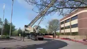Today the crews are installing the final donor walls for @GCSAA’s Colonel John Morley Centennial campaign—honoring those who believe in the future of our profession. Be part of this movement. Be part of the legacy. Get your name on the wall: https://t.co/89IvJWG8Uy