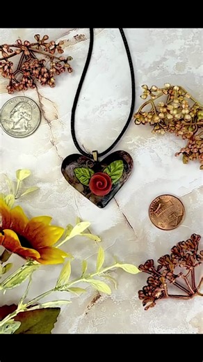 Brown faux marble polymer clay heart pendant necklace for your bunny bunny valentine. #whimsigoth #coquette #cottagecore #quirky #valentinesday