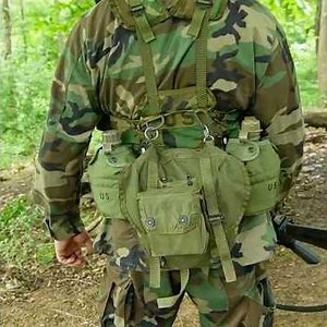 US Marine Corps LBV Gear Loadout 1998