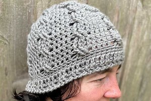 Cozy Cabled Beanie Hat - FREE Crochet Pattern