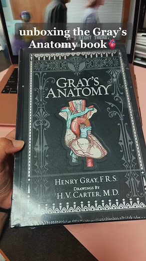 Exploring Academic Validation through Gray's Anatomy Book Unboxing