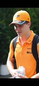 Oscar Piastri solves multiplication table 🏎️🧡 #OskarPiastri #McLarenF1 #MultiplicationTable #Math #learning @McLaren Mastercard F1 Team 🧡 @Oscar Piastri