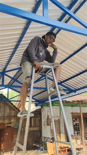 the process of making a folding ladder