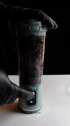 Blackberry Blend In Ninja Portable Blender Test | #foodsmelody #portableblender #ninjablender