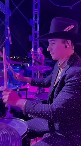 Todo listo!! Que canciones quieren escuchar está noche?? 🎶🎄🎅🏻 | Banda Pequeños Musical