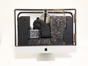 21-inch iMac teardown shows newly rearranged innards