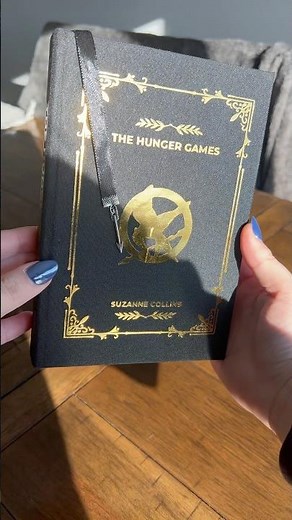 The Hunger Games book 1 rebind | Custom cover book rebinding #bookbinding #thehungergames