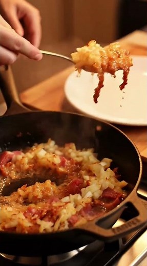 Crispy German Fried Potatoes (Bratkartoffeln) 🥔