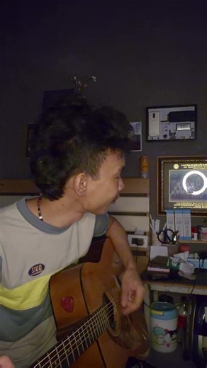 Wonderwall Oasis Cover - Stunning Acoustic Performance