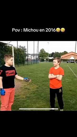 Typicaldateoff on Instagram: "La team croûtons de 2016 les gars avant le Glow UP de michou"