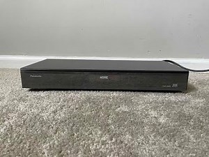 Panasonic DMP-UB900 4K Ultra HD Single Blu-Ray DVD Compact Disc CD Player with WiFi