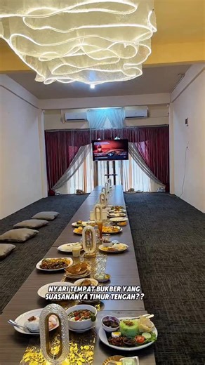 Nanda Gabut on Instagram: "📍lampu merah simp.4 asrama haji @kopitiam_72 #kulinerjambi #rekomendasikulinerjambi #kopitiam #bukber2026 #koljambi"