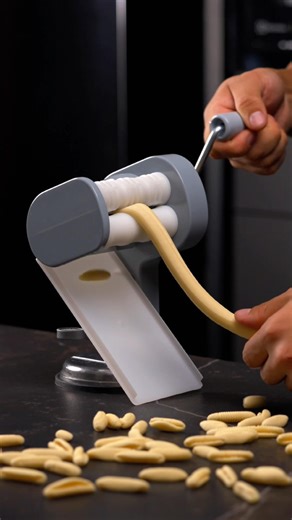 The fastest way to make cavatelli #pasta #italianfood