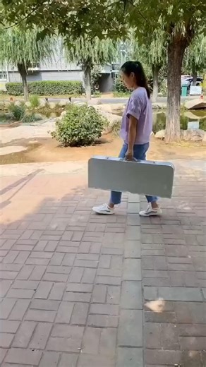 Folding Aluminum Table With Chairs