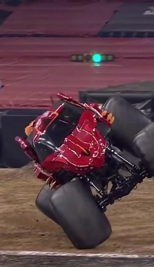Insane Monster Truck Skills Showcase