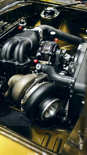 The boss man's latest RX3 build 'Zaatar' is coming together nicely in the engine bay, with the Billet By Pac 13B now sporting a sexy new Turblown Engineering intake that's being equipped with a pair of Atomizer Fuel Systems FURY 650PPH injectors to keep the angry 2-rotor fed! If you guys are keen to get your hands on some of the awesome gear from Turblown or Atomizer, drop us a line and our sales team can hook you up! | Pac Performance