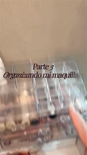 Organizando mi maquillaje y gloss: tips para vanity