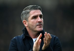 Plymouth Argyle agree to sign Cambridge star Burton - Sources