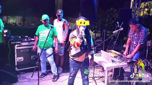 Elio Boom En #YutoChoco Mejores Momentos de la tanda de #Reggae siganme los buenos!!!