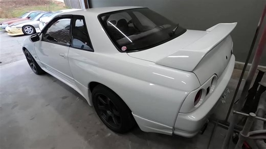 Can we actually bring this broken down Nissan Skyline back to running condition?