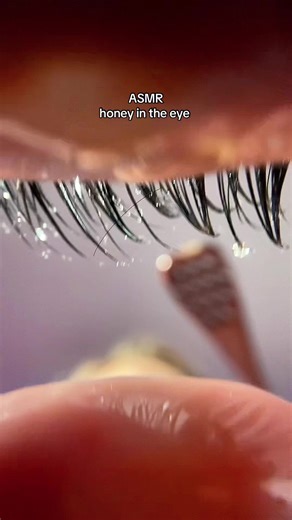 Relaxing ASMR: Honey in the Eye for Tingling Sensations