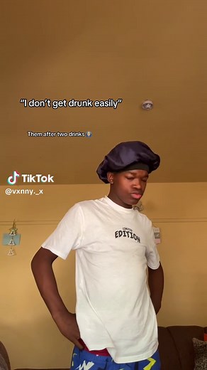 No bru😭#vxnny #fyp #fyppppppppppppppppppppppp #fypviral #fypviralシ #fypp #fypviralシviral #tiktoksouthafrica🇿🇦 #tiktoksouthafrica🇿🇦🇿🇦 #tiktoksouthafrica🇿🇦🇿🇦🇿🇦 #drunkaf #relatable #friends #xyzcb #abcxyz #xyzcba #december