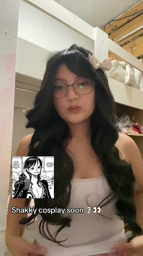 Cosplay de Shakky de One Piece: Un Look Inigualable