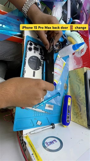 iPhone 15 pro max back door change #smartphone #repair #royal_mobile_02 #subscribe #iphone #dubai