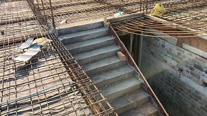 छत ढलाई से पहले सीढ़ी क्यों ढालना चाहिए? | Why Staircase Casting before Roof Casting? | Civil Engineer Deepak Kumar
